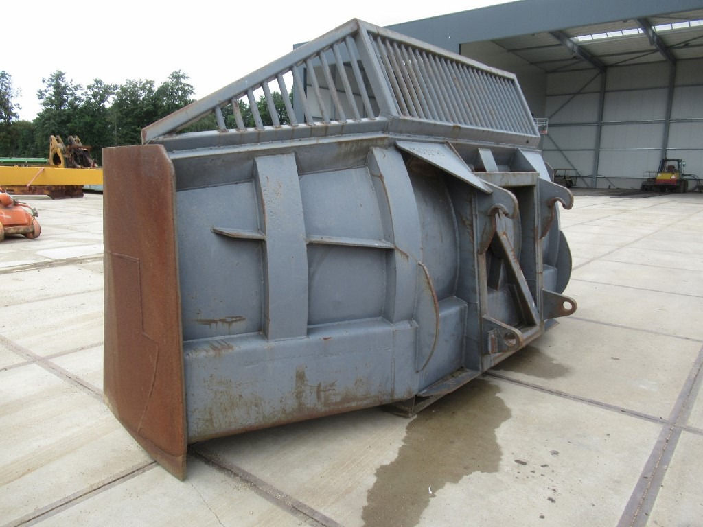 Volvo - Hoja de bulldozer: foto 2 Volvo - Hoja de bulldozer: foto 2