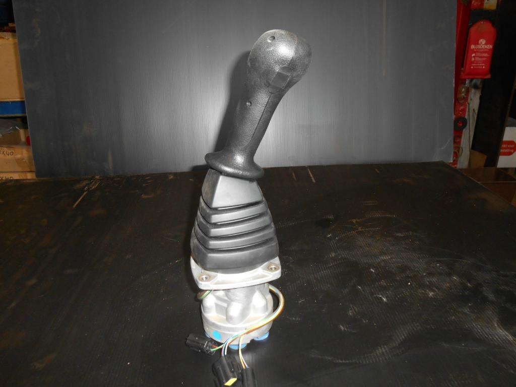 Volvo VOE14557295 - Cabina e interior para Maquinaria de construcción: foto 5 Volvo VOE14557295 - Cabina e interior para Maquinaria de construcción: foto 5