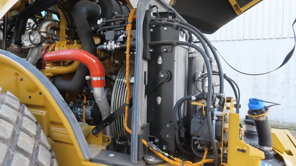 Compactador Caterpillar CS66B: foto 11 Compactador Caterpillar CS66B: foto 11