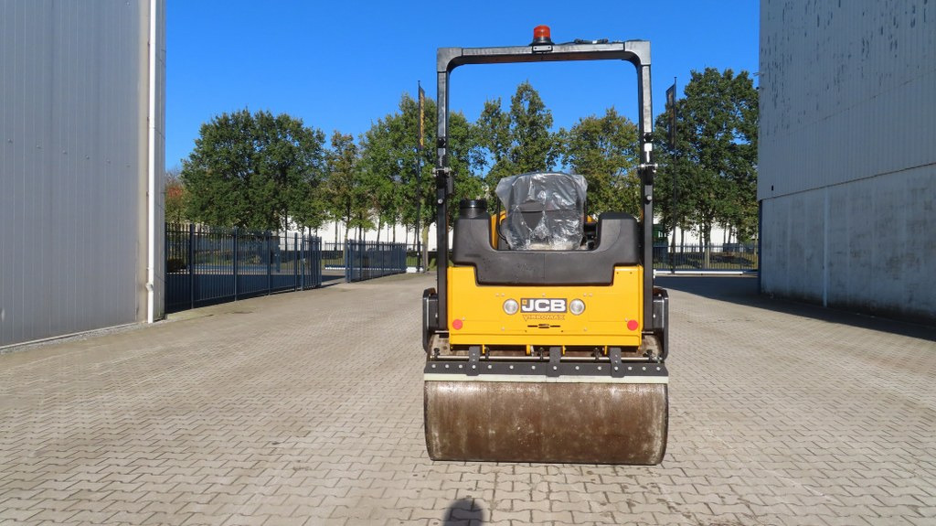 JCB CT430-140 - Apisonadora de asfalto: foto 3 JCB CT430-140 - Apisonadora de asfalto: foto 3