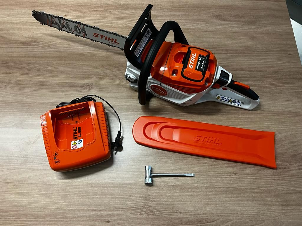 Stihl MSA 300 C-O - Maquinaria forestal: foto 3 Stihl MSA 300 C-O - Maquinaria forestal: foto 3