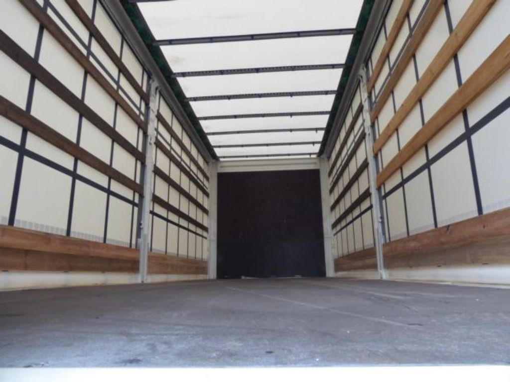 Krone Heck mit Portaltüren - Toldo carrocería: foto 5 Krone Heck mit Portaltüren - Toldo carrocería: foto 5