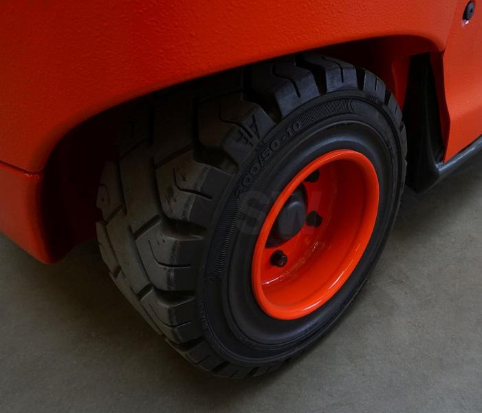 Carretilla elevadora eléctrica Linde E 30 ION 387: foto 7
