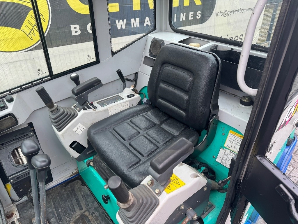 IHI 16 N  - Miniexcavadora: foto 5 IHI 16 N  - Miniexcavadora: foto 5