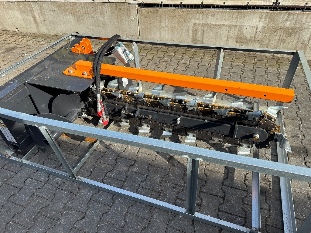 Wolverine TRC 12 -48 H - Zanjadora: foto 1 Wolverine TRC 12 -48 H - Zanjadora: foto 1