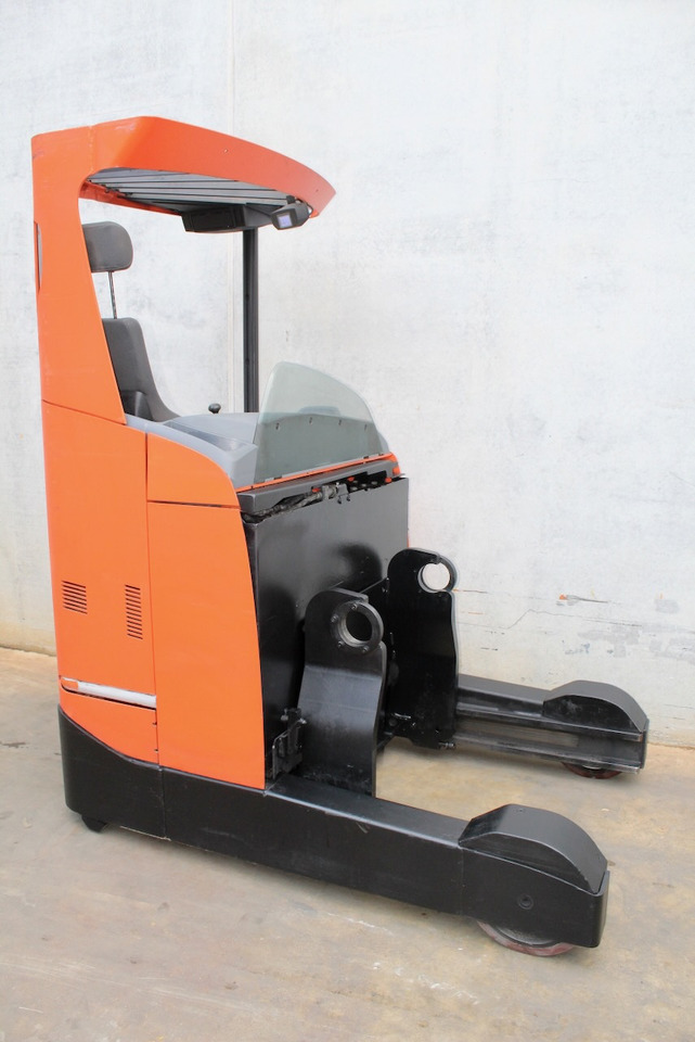 BT RRE 180 E - Retráctil: foto 1 BT RRE 180 E - Retráctil: foto 1