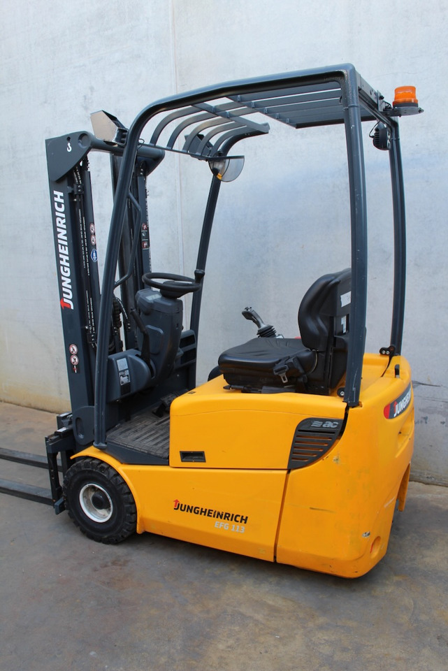 Jungheinrich EFG 113 310 ZZ - Carretilla elevadora eléctrica: foto 4 Jungheinrich EFG 113 310 ZZ - Carretilla elevadora eléctrica: foto 4