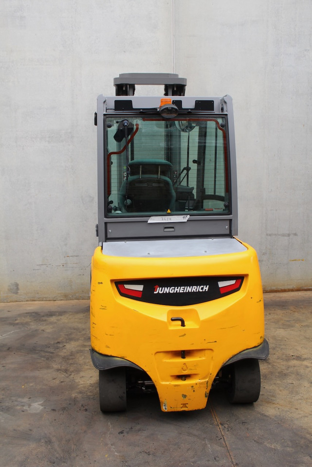 Carretilla elevadora eléctrica Jungheinrich EFG 550 400 ZT: foto 6
