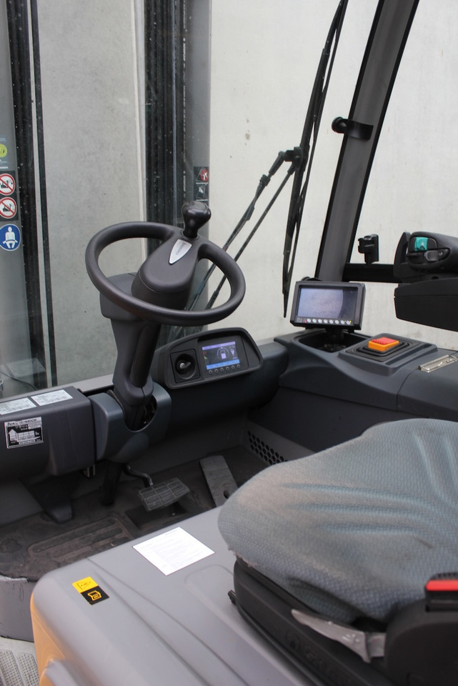 Carretilla elevadora eléctrica Jungheinrich EFG 550 400 ZT: foto 7