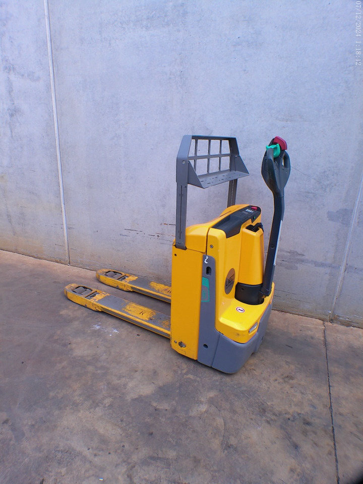 Jungheinrich EJE 116 LI-ION - Transpaleta: foto 1 Jungheinrich EJE 116 LI-ION - Transpaleta: foto 1