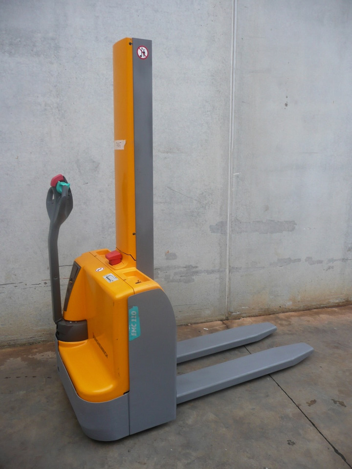 Jungheinrich EMC 110 - Apilador: foto 3 Jungheinrich EMC 110 - Apilador: foto 3