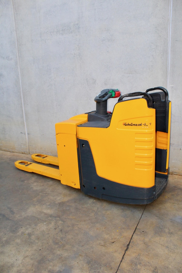 Jungheinrich ERE 225 - Transpaleta: foto 1 Jungheinrich ERE 225 - Transpaleta: foto 1