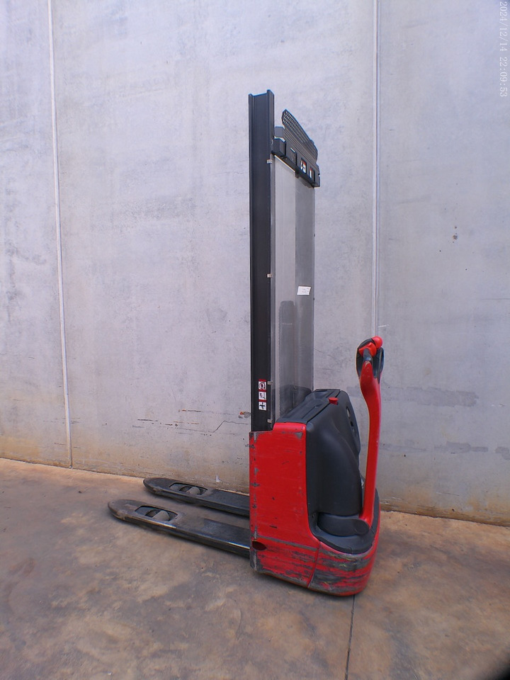 Linde L 10 - Apilador: foto 1 Linde L 10 - Apilador: foto 1
