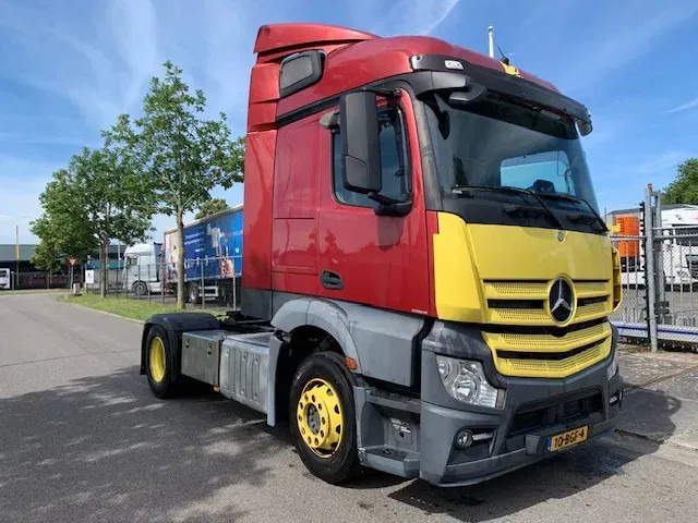 Mercedes-Benz Actros 1840 Euro 6 streamspace APK 18-12-2025 - Cabeza tractora: foto 3 Mercedes-Benz Actros 1840 Euro 6 streamspace APK 18-12-2025 - Cabeza tractora: foto 3