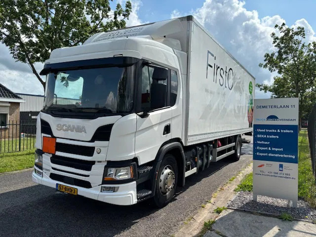 Scania P280 Closed box taillift 2000 kg Fuel CNG ADR - Camión caja cerrada: foto 1 Scania P280 Closed box taillift 2000 kg Fuel CNG ADR - Camión caja cerrada: foto 1