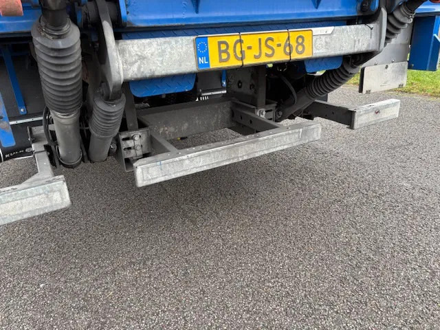 Camión chasis Scania P94-220 Chassis curtainslider DB 4X2 NA 65115 Low Milage: foto 8 Camión chasis Scania P94-220 Chassis curtainslider DB 4X2 NA 65115 Low Milage: foto 8