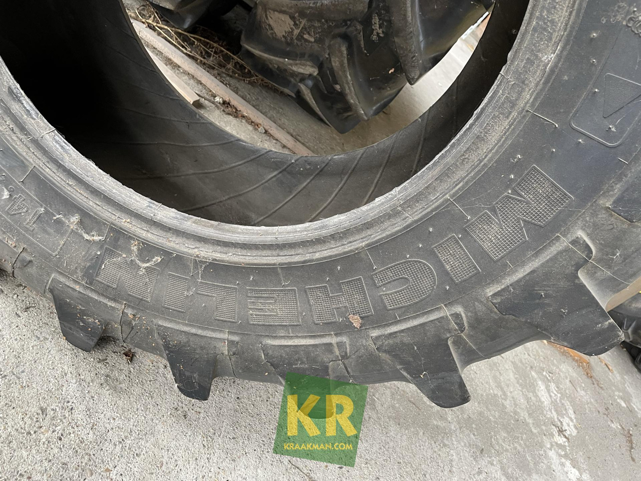 Agribib 14.9R24 126A8 band Michelin - Neumático para Maquinaria agrícola: foto 4 Agribib 14.9R24 126A8 band Michelin - Neumático para Maquinaria agrícola: foto 4