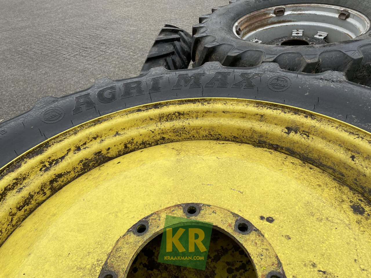BKT 320/85R36 op velg BKT - Rueda completa para Maquinaria agrícola: foto 4 BKT 320/85R36 op velg BKT - Rueda completa para Maquinaria agrícola: foto 4