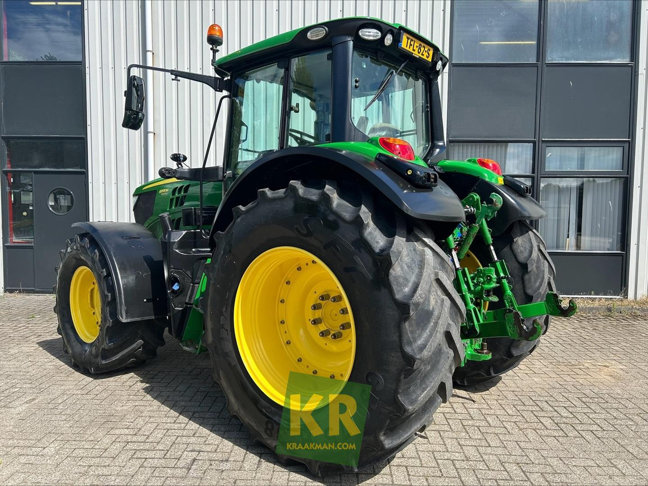 John Deere 6155M - Tractor: foto 3 John Deere 6155M - Tractor: foto 3