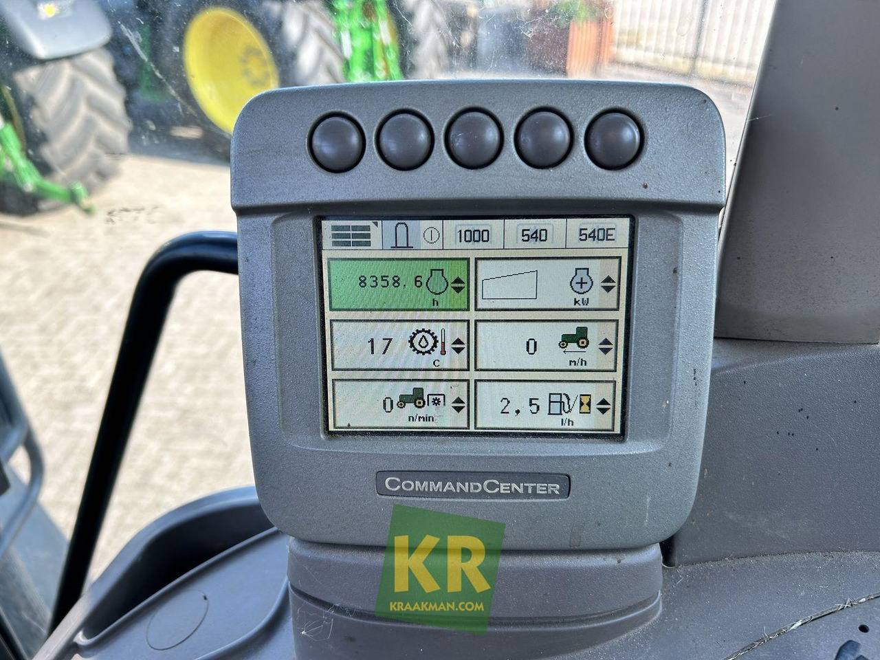 John Deere 6630 PREMIUM - Tractor: foto 4 John Deere 6630 PREMIUM - Tractor: foto 4