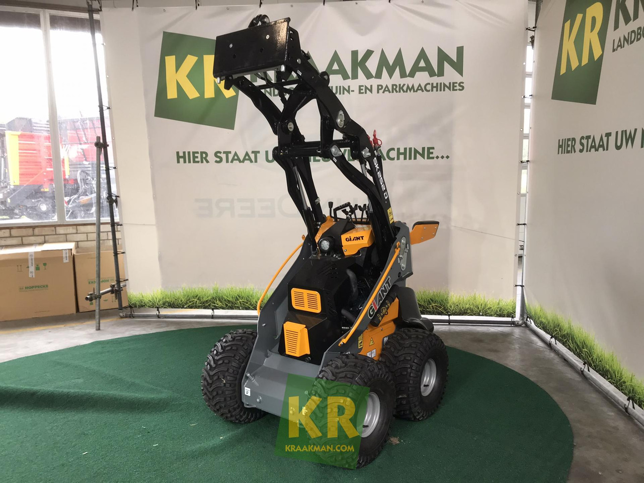 SK252D Giant - Minicargadora: foto 5 SK252D Giant - Minicargadora: foto 5