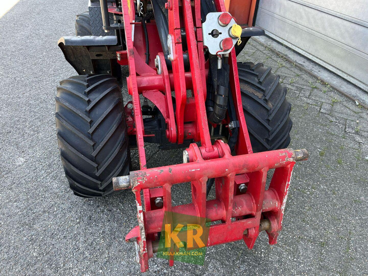 Thaler 2326S - Cargadora articulada: foto 4 Thaler 2326S - Cargadora articulada: foto 4