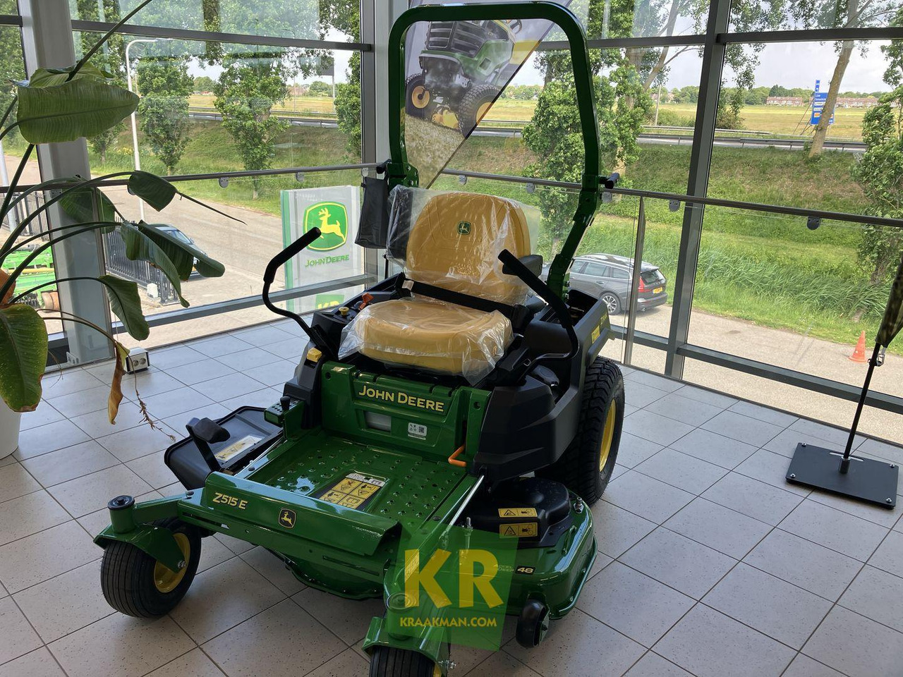 Z515E ZEROTURN John Deere  - Cortacésped: foto 5 Z515E ZEROTURN John Deere  - Cortacésped: foto 5