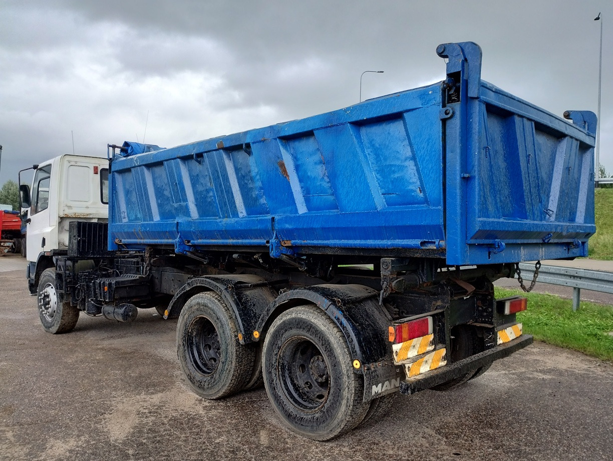 DAF 75 CF ATI 340 6x4 - Camión volquete: foto 3 DAF 75 CF ATI 340 6x4 - Camión volquete: foto 3