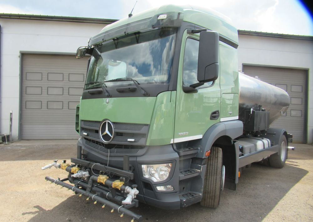 Arrendamiento de  Scania SCANIA P360  Myjka drogowa Scania SCANIA P360  Myjka drogowa: foto 7