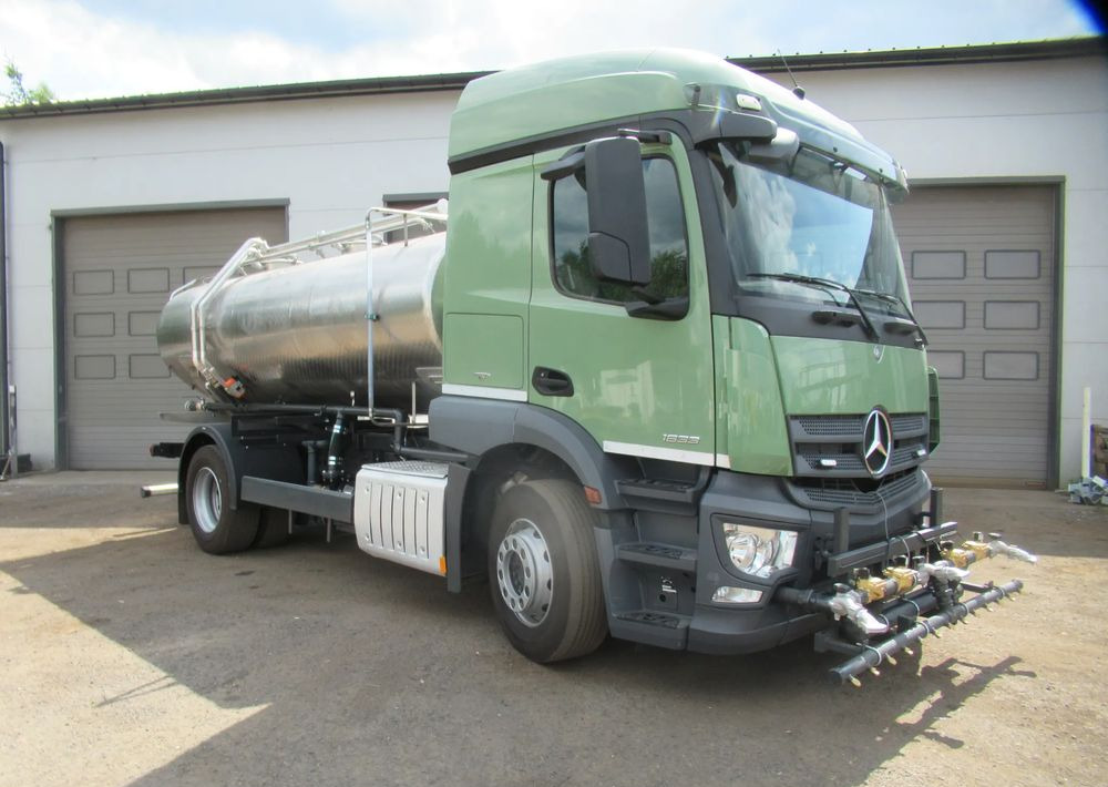 Arrendamiento de  Scania SCANIA P360  Myjka drogowa Scania SCANIA P360  Myjka drogowa: foto 8