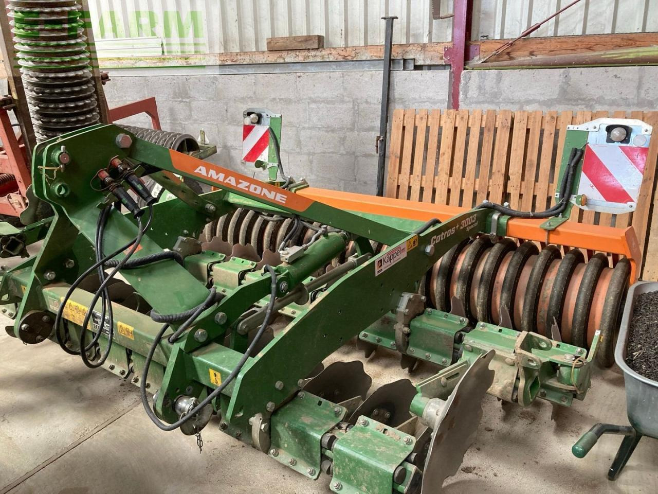 Amazone Catros 3003 - Rastras: foto 2 Amazone Catros 3003 - Rastras: foto 2