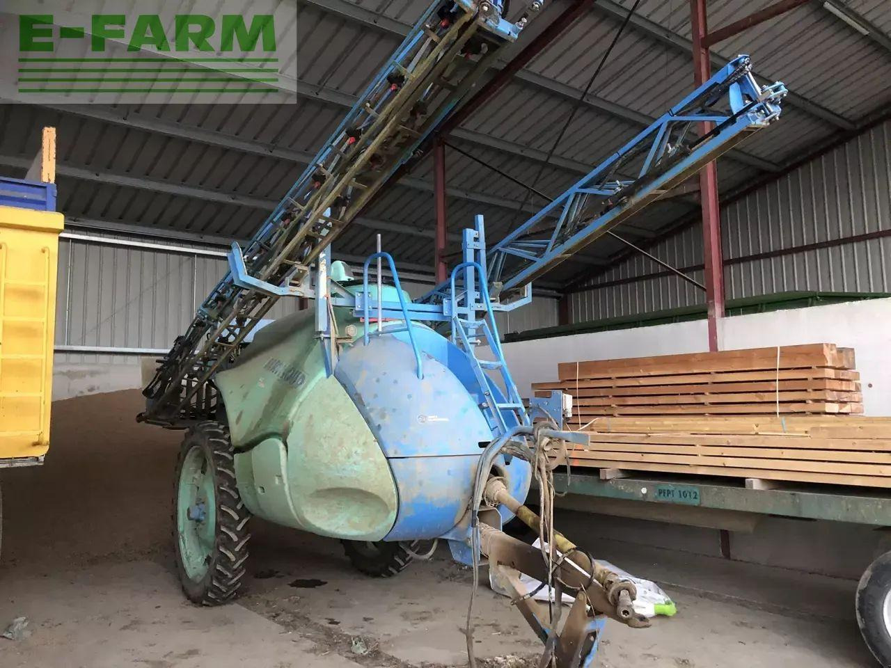 Berthoud tenor 35 - Pulverizador arrastrado: foto 1 Berthoud tenor 35 - Pulverizador arrastrado: foto 1