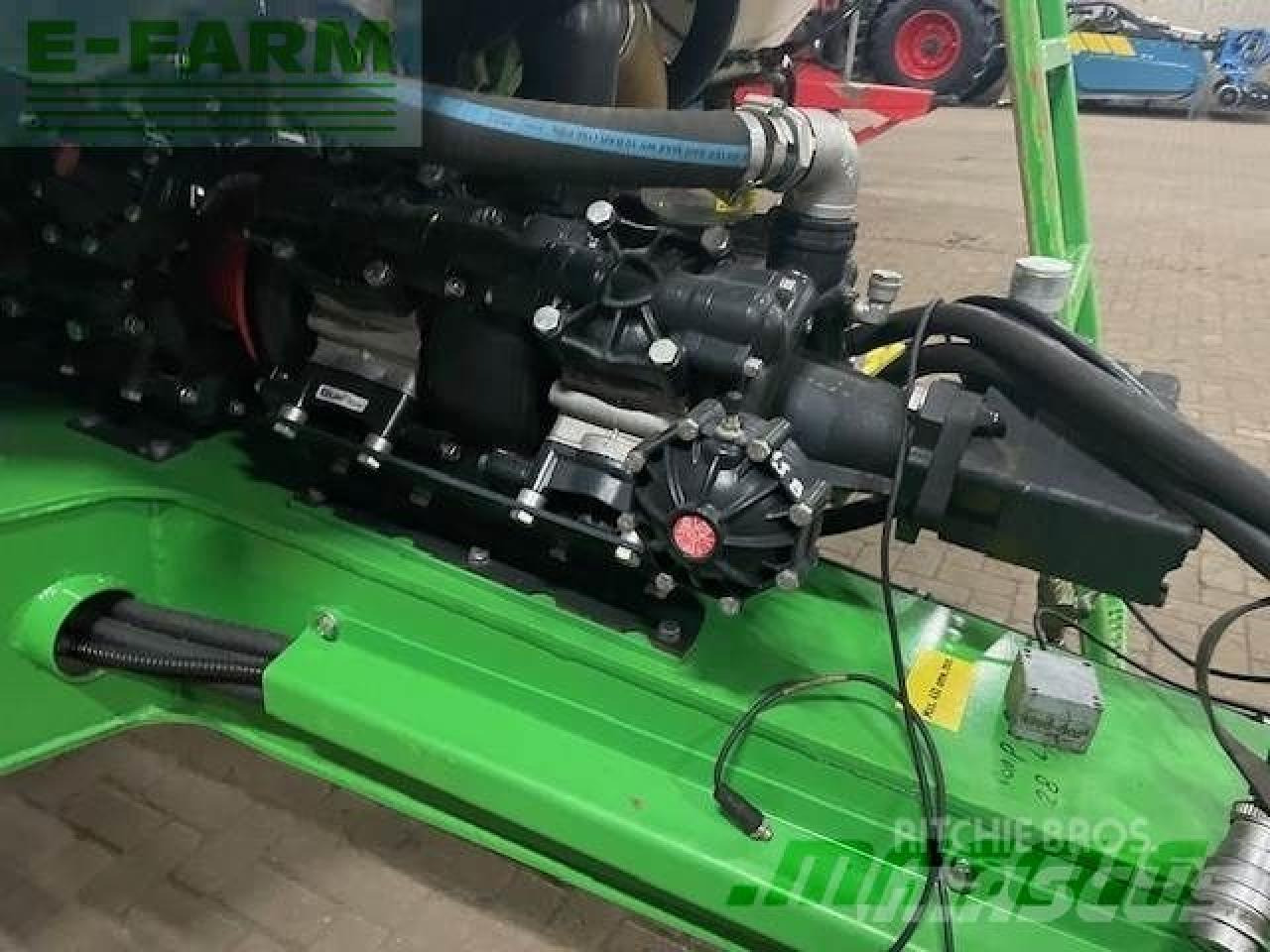 CHD f7039 39m 7000l veldspuit - Pulverizador arrastrado: foto 4 CHD f7039 39m 7000l veldspuit - Pulverizador arrastrado: foto 4