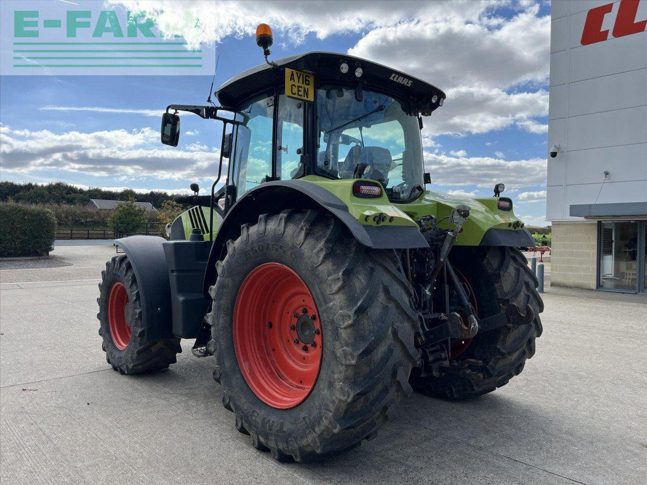 Tractor CLAAS ARION 650 CEBIS: foto 8