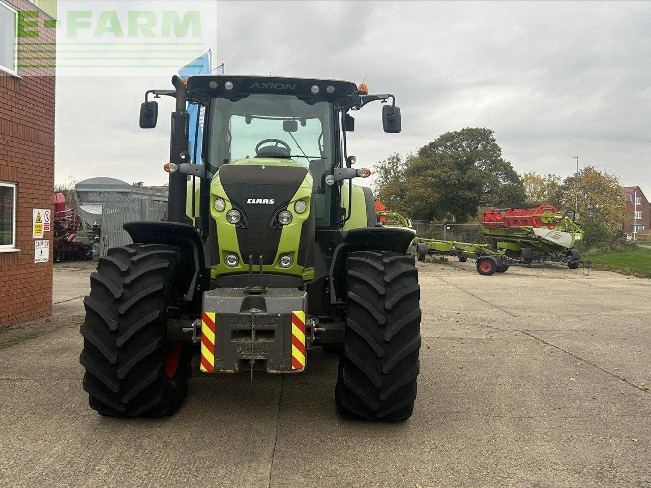 CLAAS AXION 830 - Tractor: foto 2 CLAAS AXION 830 - Tractor: foto 2