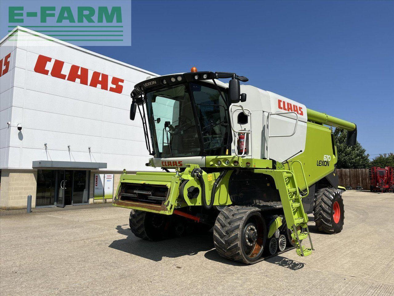 CLAAS LEXION 670 TT - Cosechadora de granos: foto 1 CLAAS LEXION 670 TT - Cosechadora de granos: foto 1