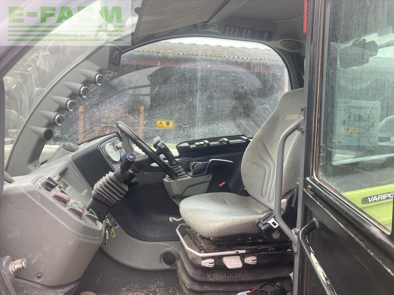 Manipulador telescópico CLAAS SCORPION 7055: foto 7