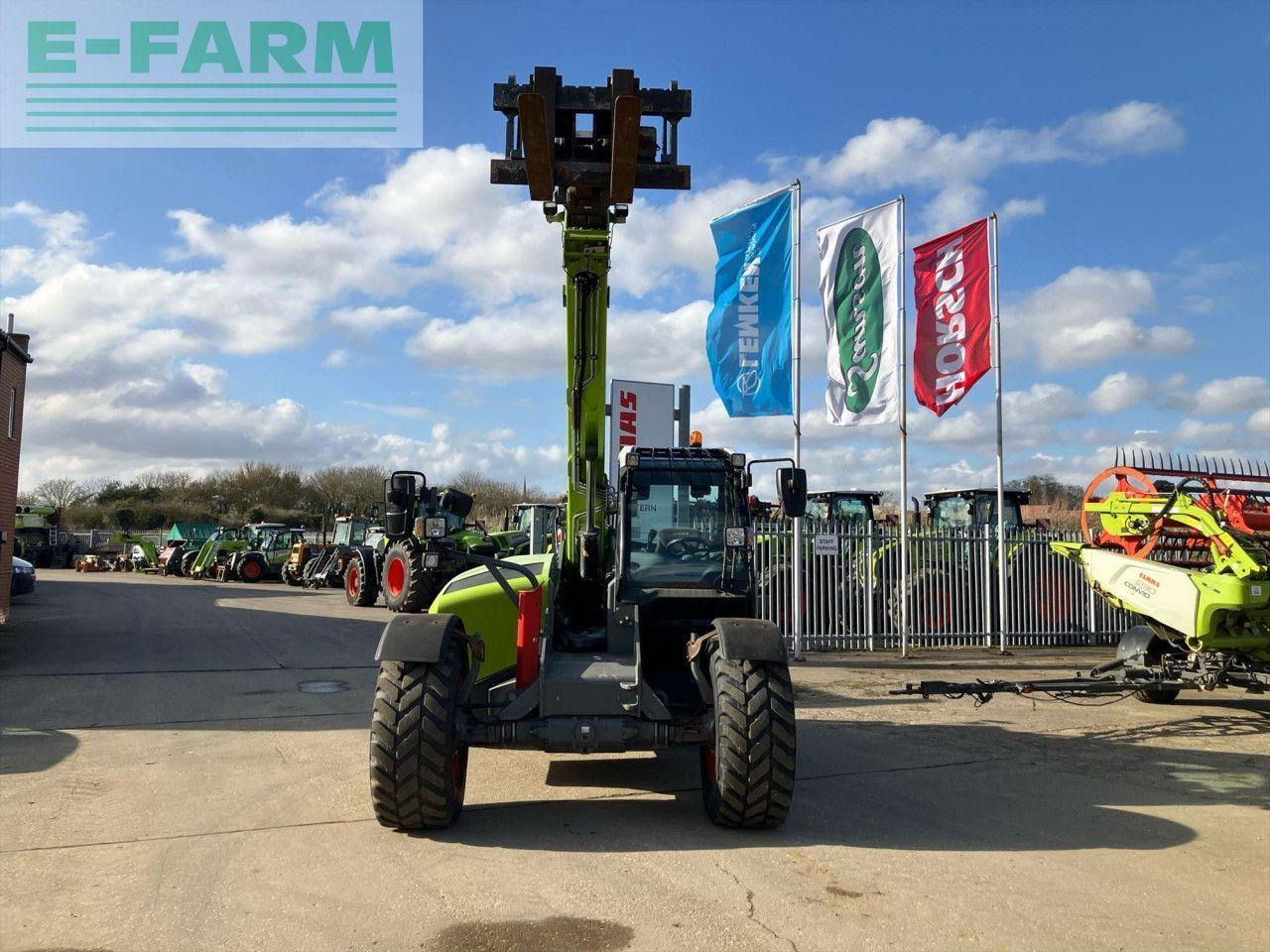 CLAAS SCORPION 746 VARIPOWER - Manipulador telescópico: foto 2 CLAAS SCORPION 746 VARIPOWER - Manipulador telescópico: foto 2