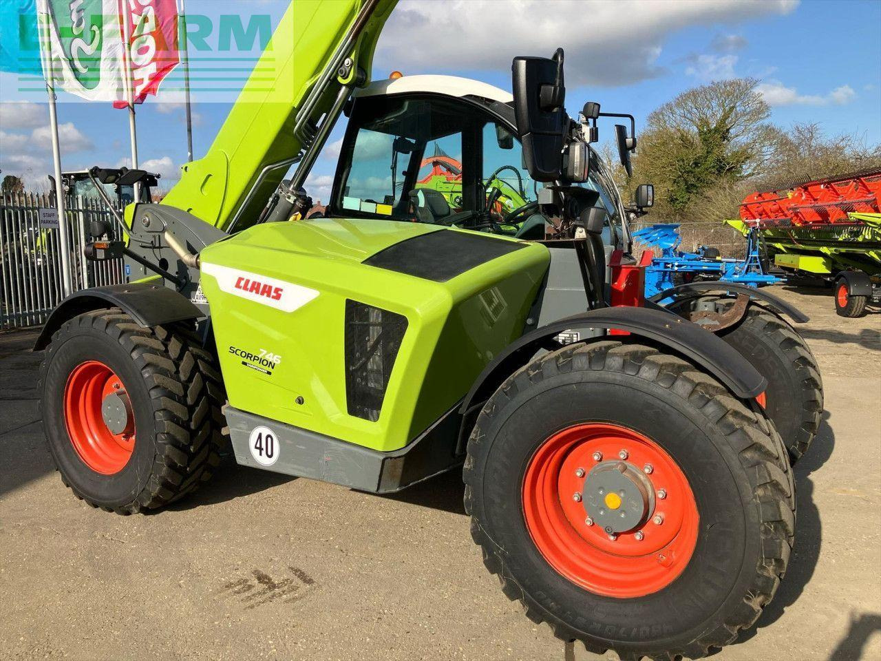 CLAAS SCORPION 746 VARIPOWER - Manipulador telescópico: foto 5 CLAAS SCORPION 746 VARIPOWER - Manipulador telescópico: foto 5