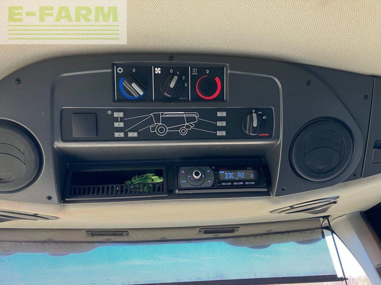Cosechadora de granos CLAAS TUCANO 580: foto 8