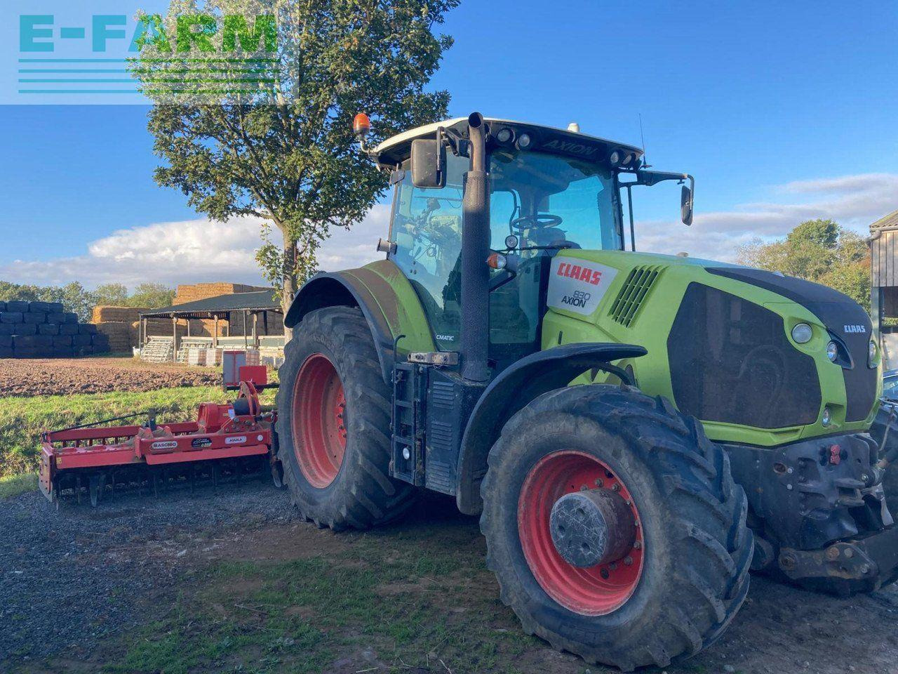 CLAAS USED 2015 AXION 830 - Tractor: foto 1 CLAAS USED 2015 AXION 830 - Tractor: foto 1