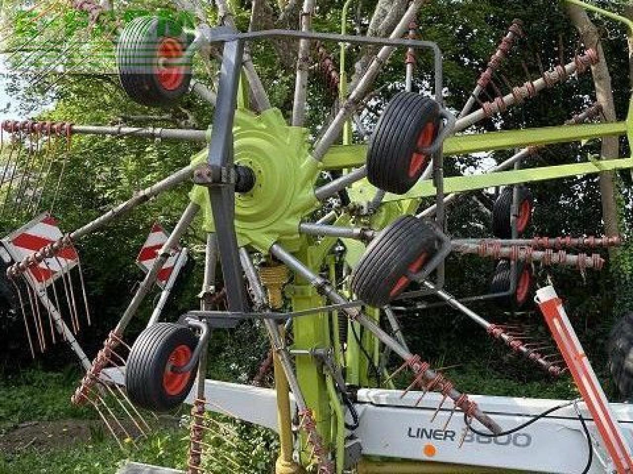 CLAAS USED LINER 3600 - Henificadora: foto 4 CLAAS USED LINER 3600 - Henificadora: foto 4