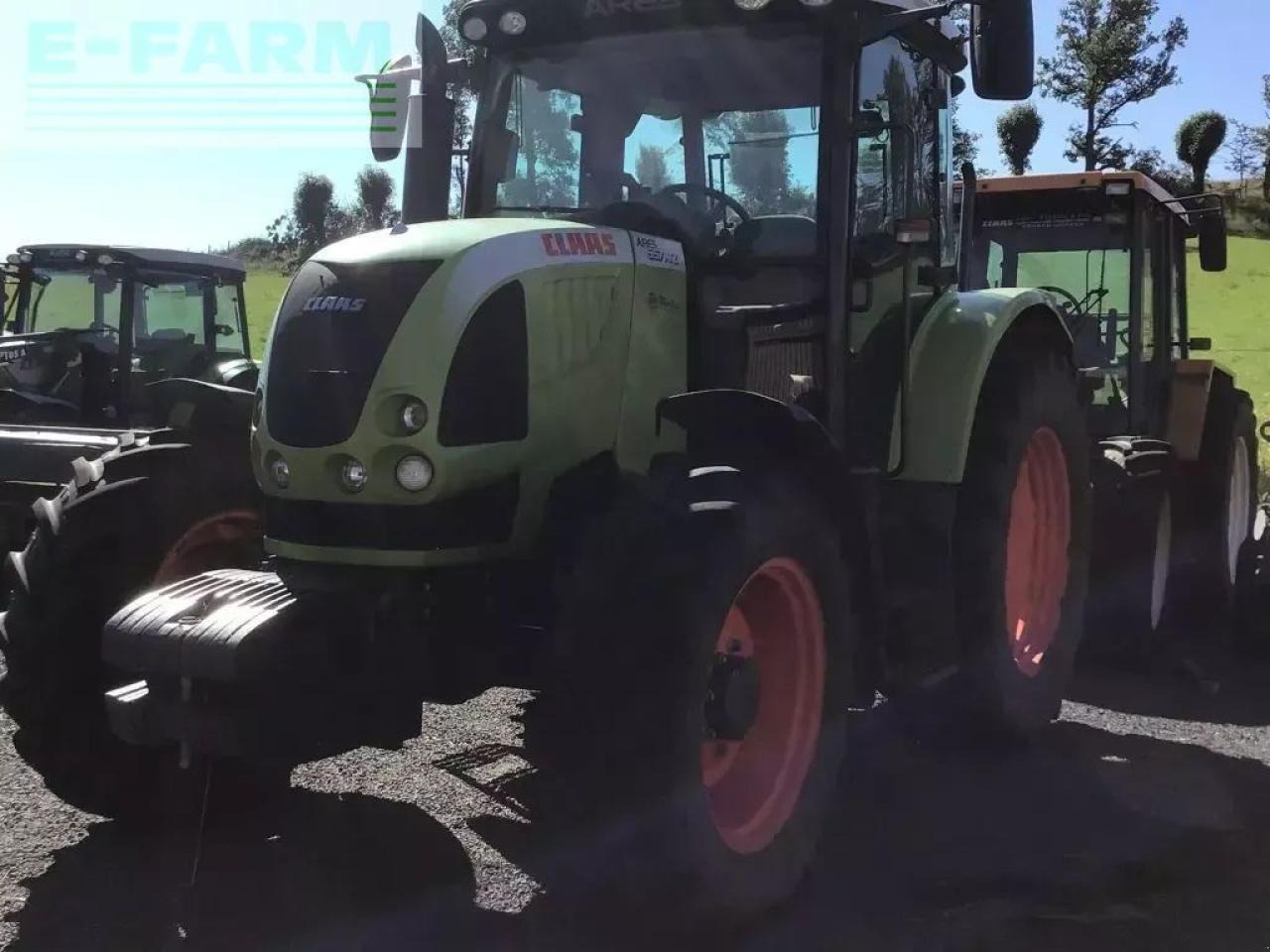 CLAAS ares 557 atz ATZ - Tractor: foto 2 CLAAS ares 557 atz ATZ - Tractor: foto 2