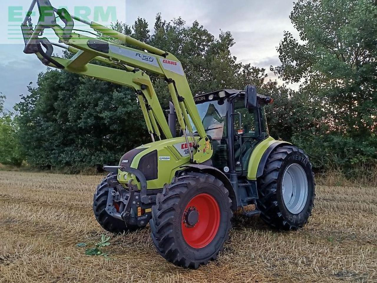 CLAAS arion 420 cis - Tractor: foto 1 CLAAS arion 420 cis - Tractor: foto 1