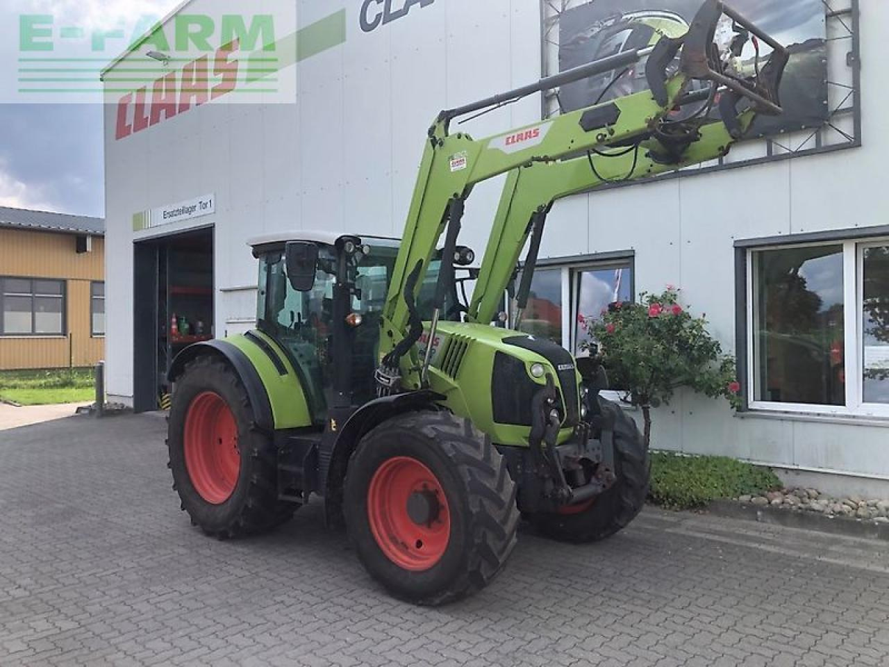 CLAAS arion 450 cis panoramic mit fl 120 c und fkh CIS - Tractor: foto 3 CLAAS arion 450 cis panoramic mit fl 120 c und fkh CIS - Tractor: foto 3