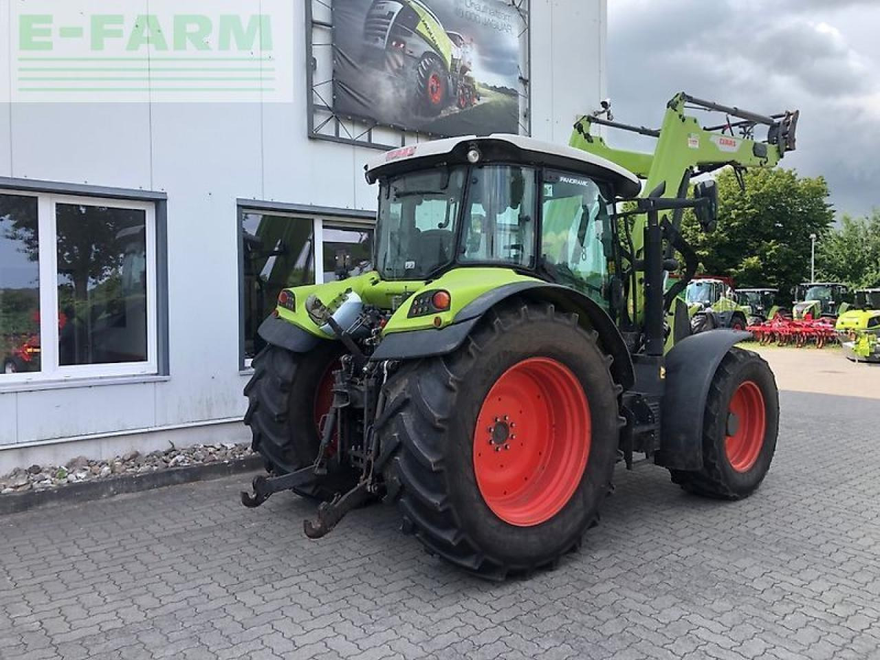 CLAAS arion 450 cis panoramic mit fl 120 c und fkh CIS - Tractor: foto 4 CLAAS arion 450 cis panoramic mit fl 120 c und fkh CIS - Tractor: foto 4