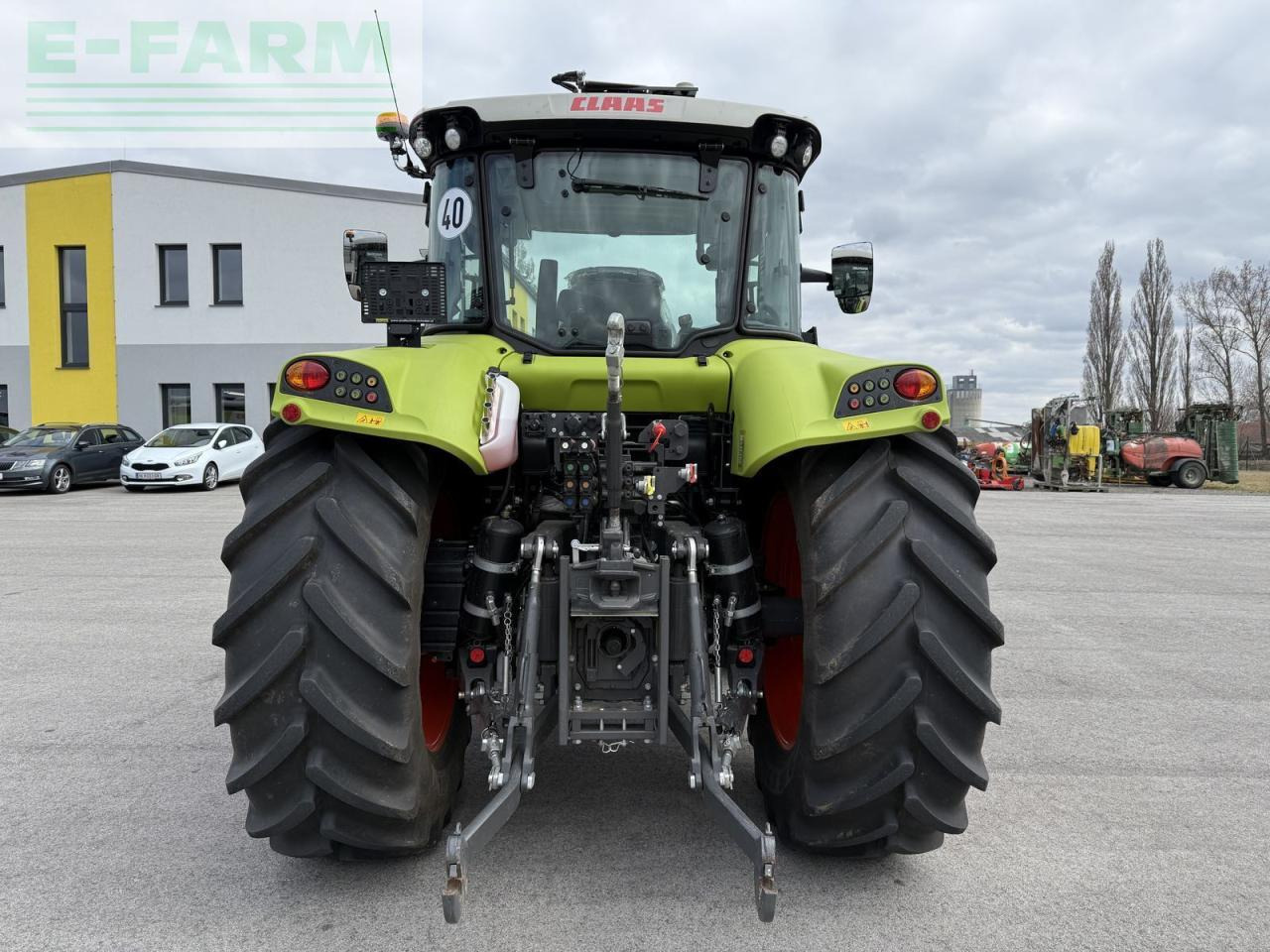 CLAAS arion 450 stage v (cis) CIS - Tractor: foto 2 CLAAS arion 450 stage v (cis) CIS - Tractor: foto 2