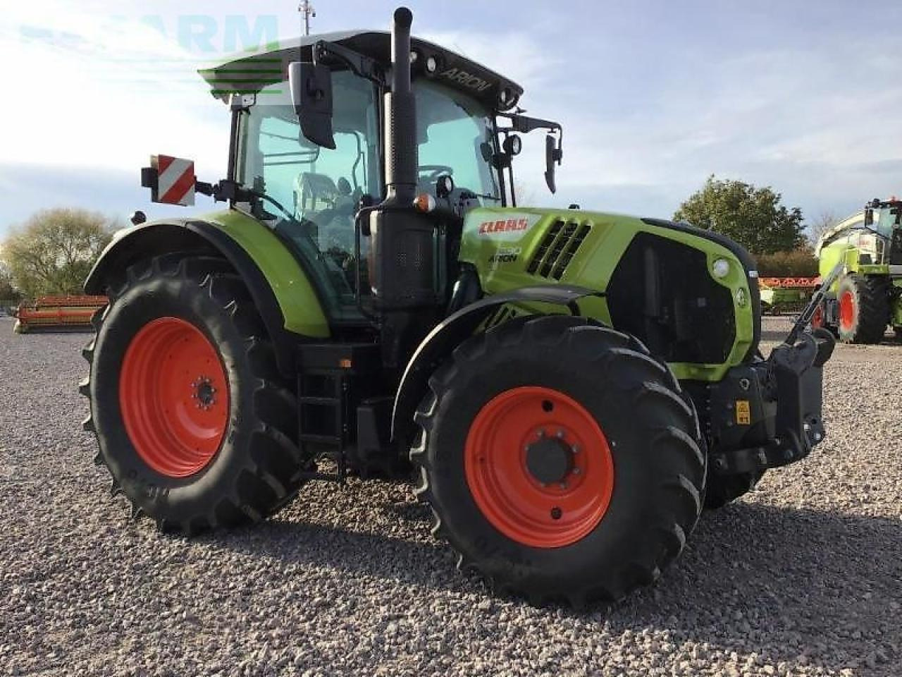 CLAAS arion 530 - Tractor: foto 3 CLAAS arion 530 - Tractor: foto 3