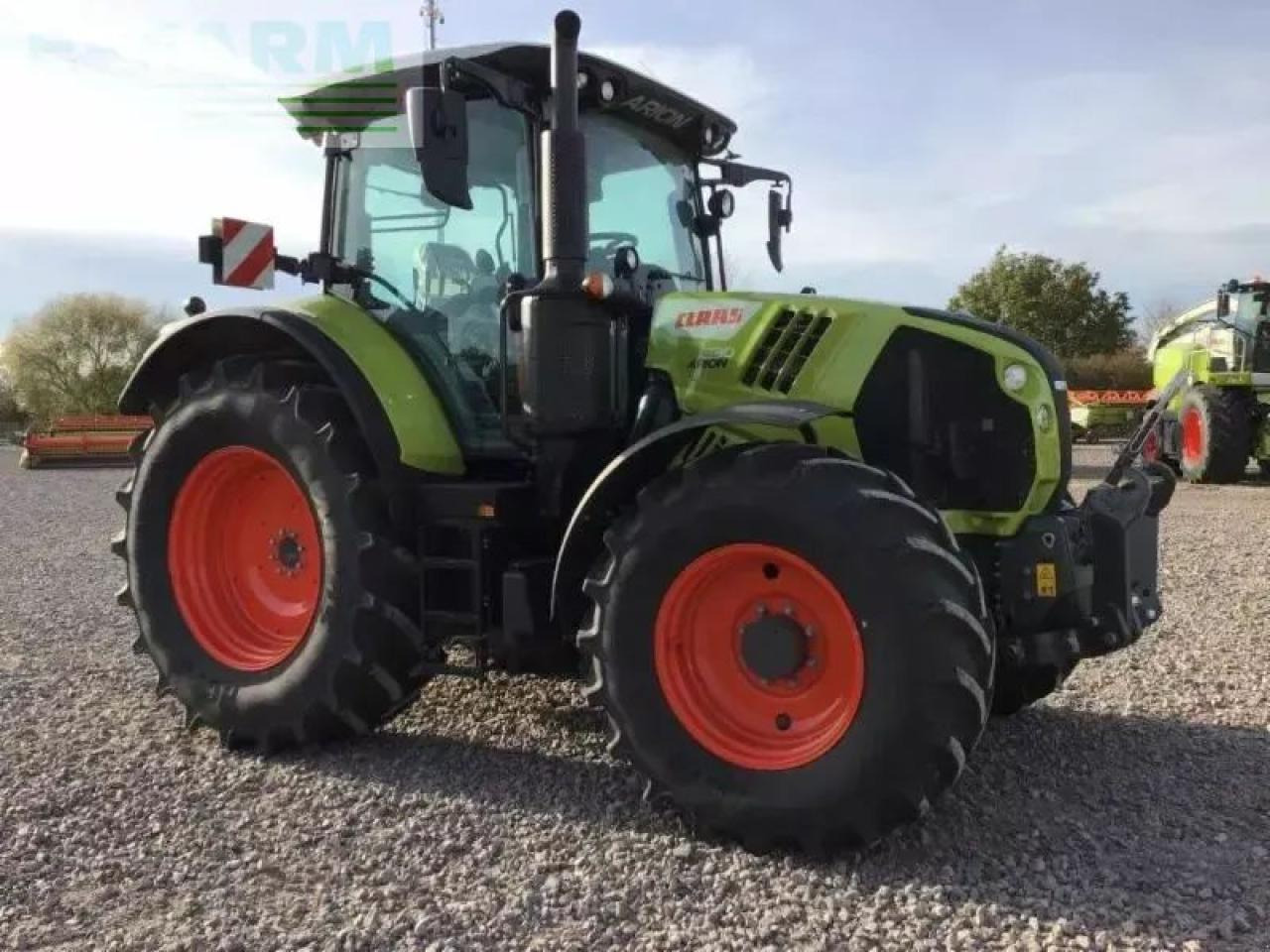 CLAAS arion 530 - Tractor: foto 3 CLAAS arion 530 - Tractor: foto 3