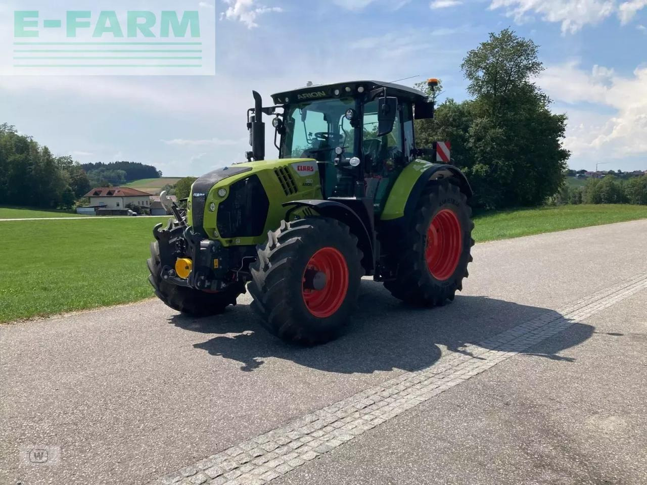 CLAAS arion 530 cmatic CMATIC - Tractor: foto 1 CLAAS arion 530 cmatic CMATIC - Tractor: foto 1